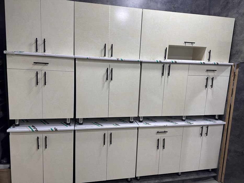 Rabochiy stol kuxnya moyka tumba shkaf oshxona mebel tumba rakvina