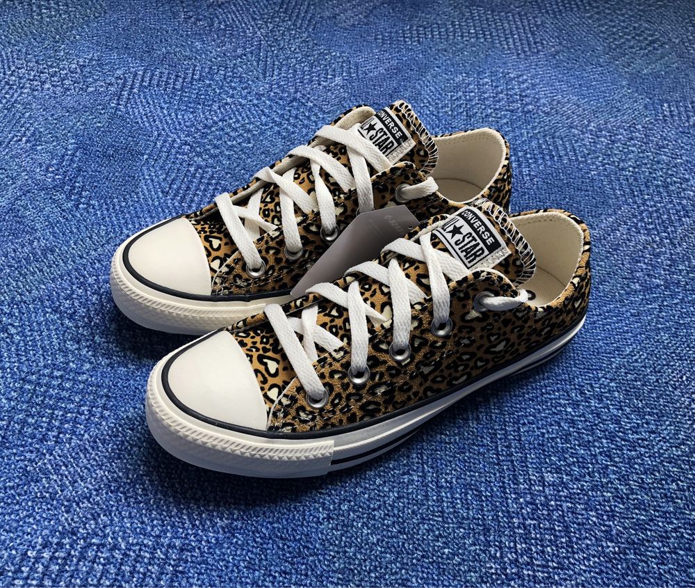 Converse Chuck Taylor All Star Low 'Leopard Heart ОРИГИНАЛНИ кецове 36