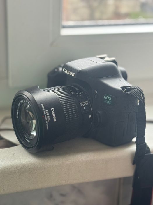 Canon EOS 750D ca nou kit complet original