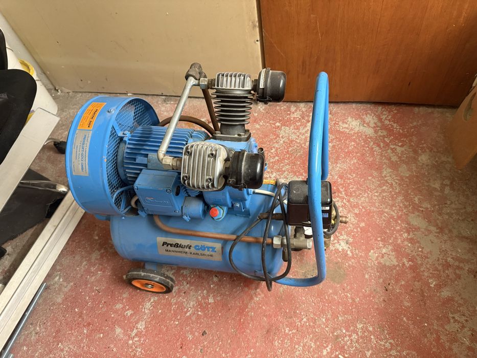 Компресор 40 литра