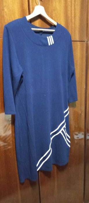 Елегантни рокли с 3/4 ръкав