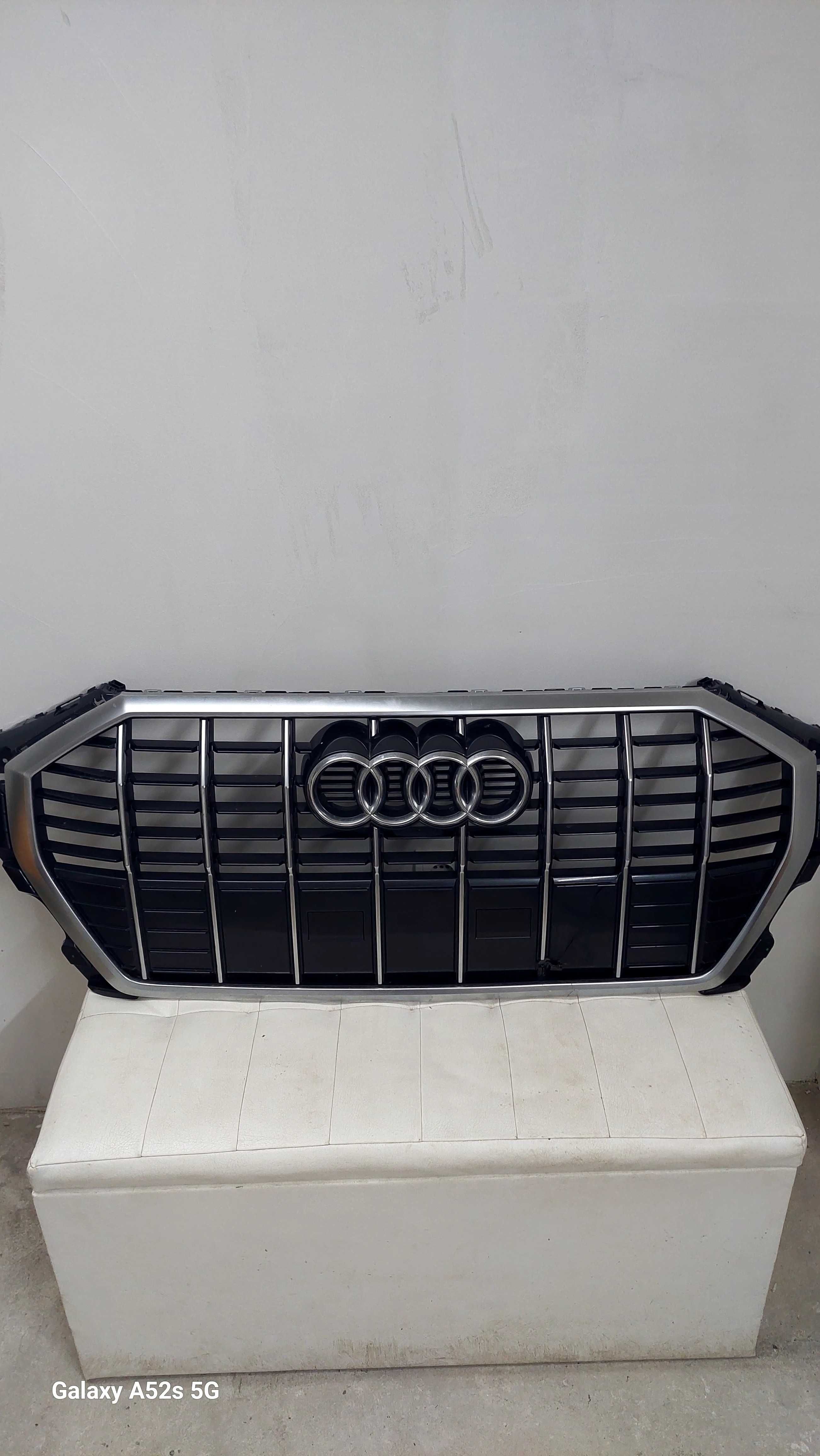 Решетка за Audi Q3
