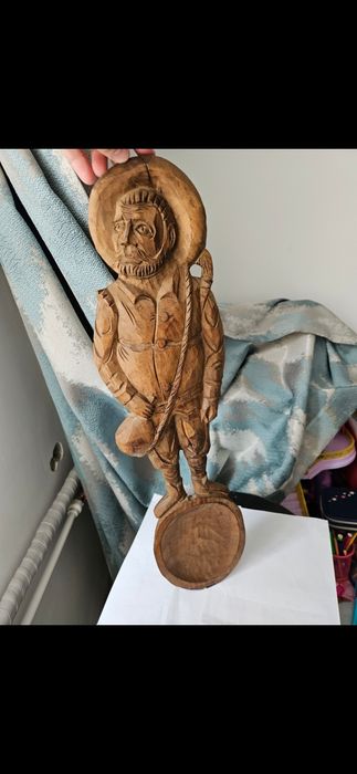 Statueta 60 cm de perete, din lemn