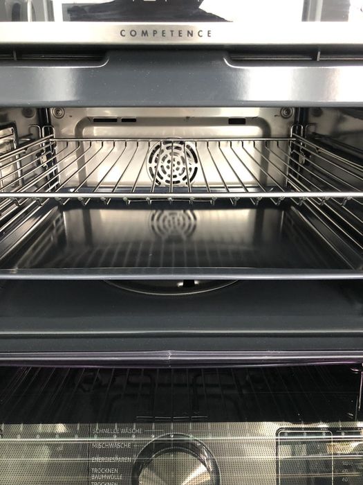 Нова! Фурна Aeg Competence за вграждане 40 см.