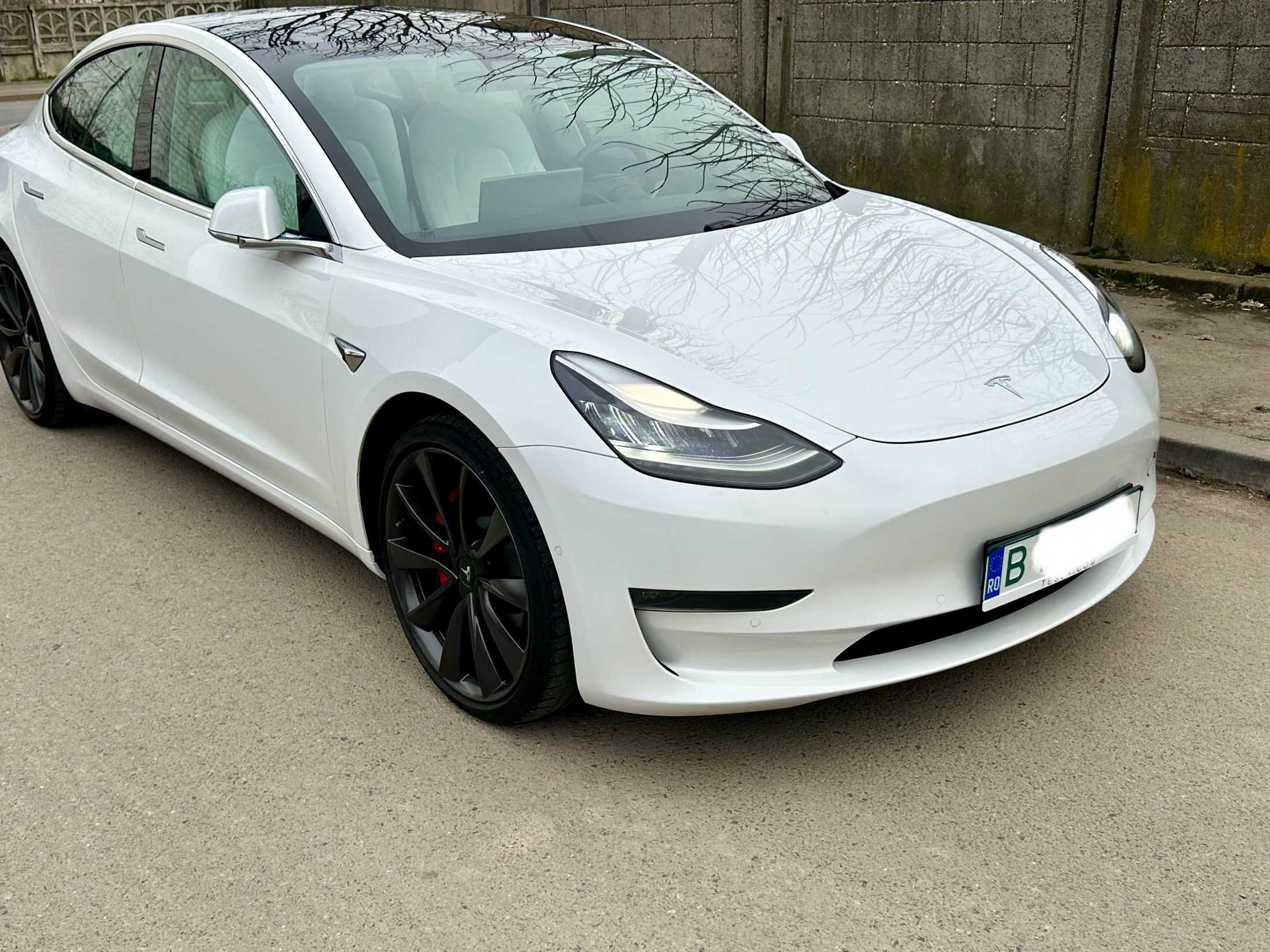 Tesla model 3 PERFORMANCE 4x4 toate optiunile factura tva