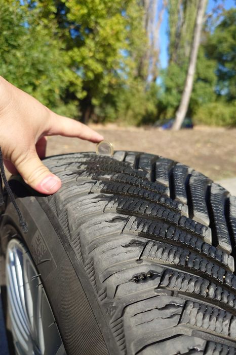Зимни гуми с оригинални джанти за Mercedes 16-ки 5x112