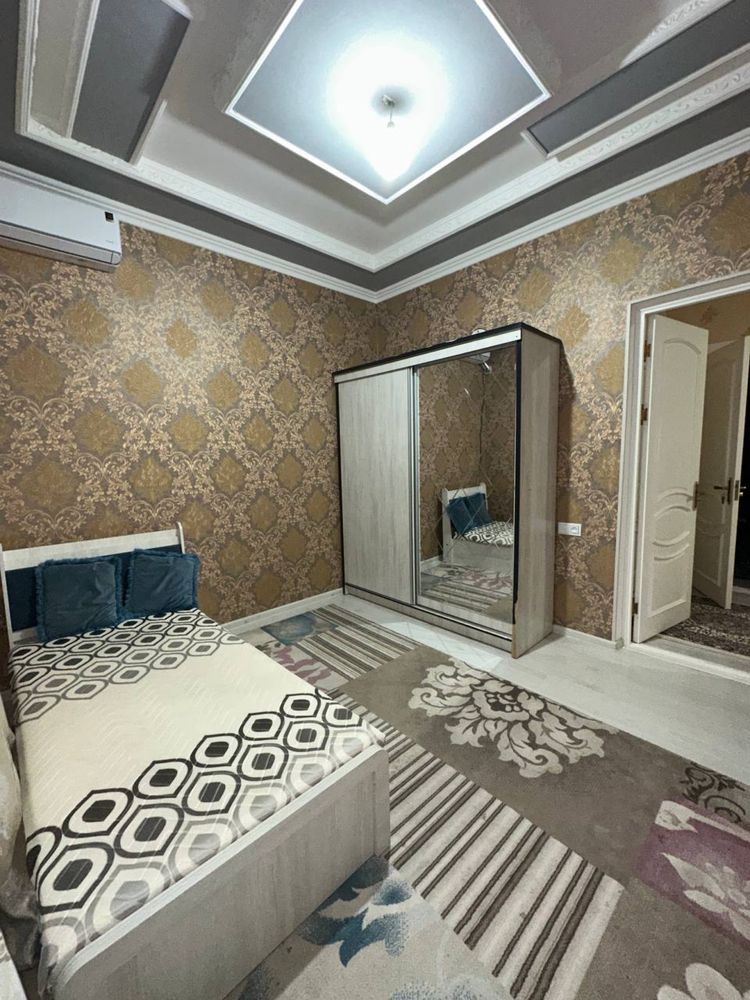 Сдаётся участка в аренду 2,5 сотг 7+3 ком