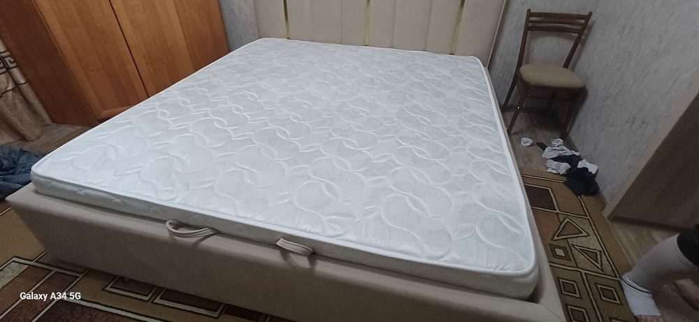 Продам матрас новый