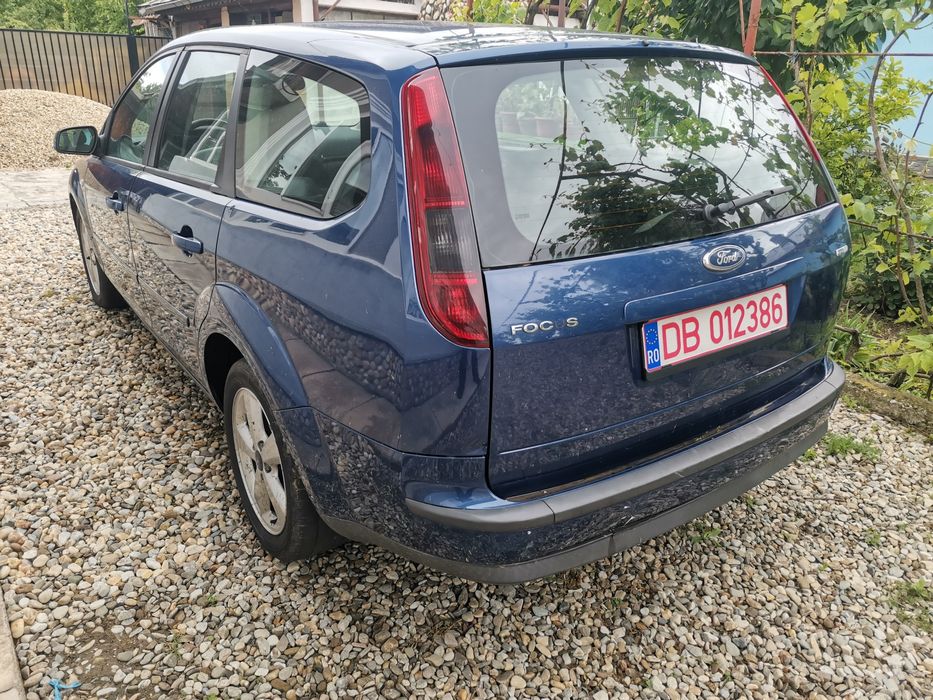 Dezmembrez Ford Focus 2 1.6 Tdci 2007 break