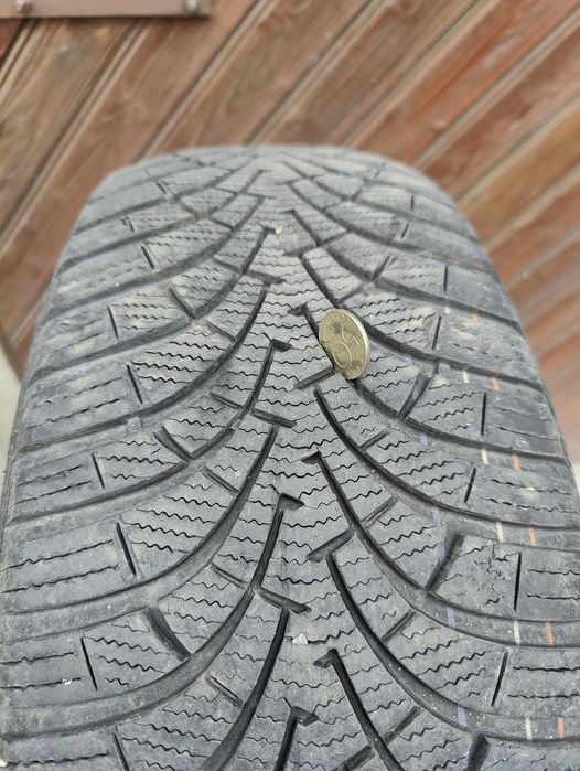 205/55 R16 4 броя Зимни гуми good year. DOT 2218.