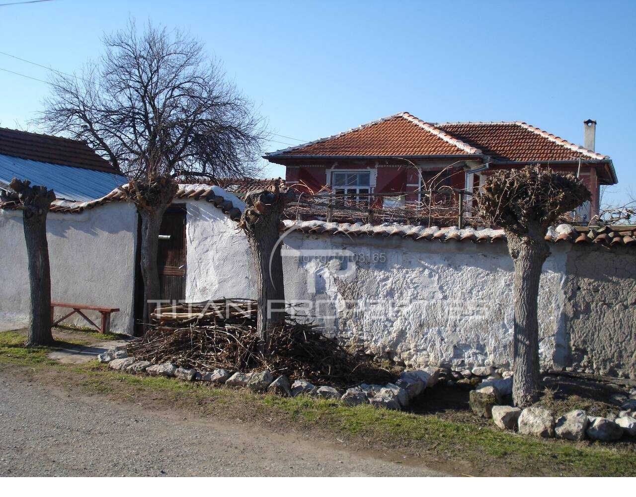 Продава се Къща в с. Поройна, Област Пловдив - 84 кв.м за 405 €/кв.м - Снимка #2