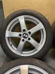 Jante '17 roti iarna BMW S3 / S4 / X1 215/55R17 Nokian Winter WR D4
