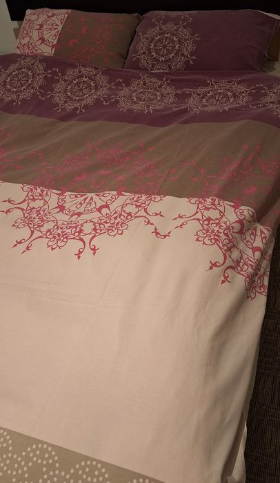 Set de pat din 4 piese cu 2 fete