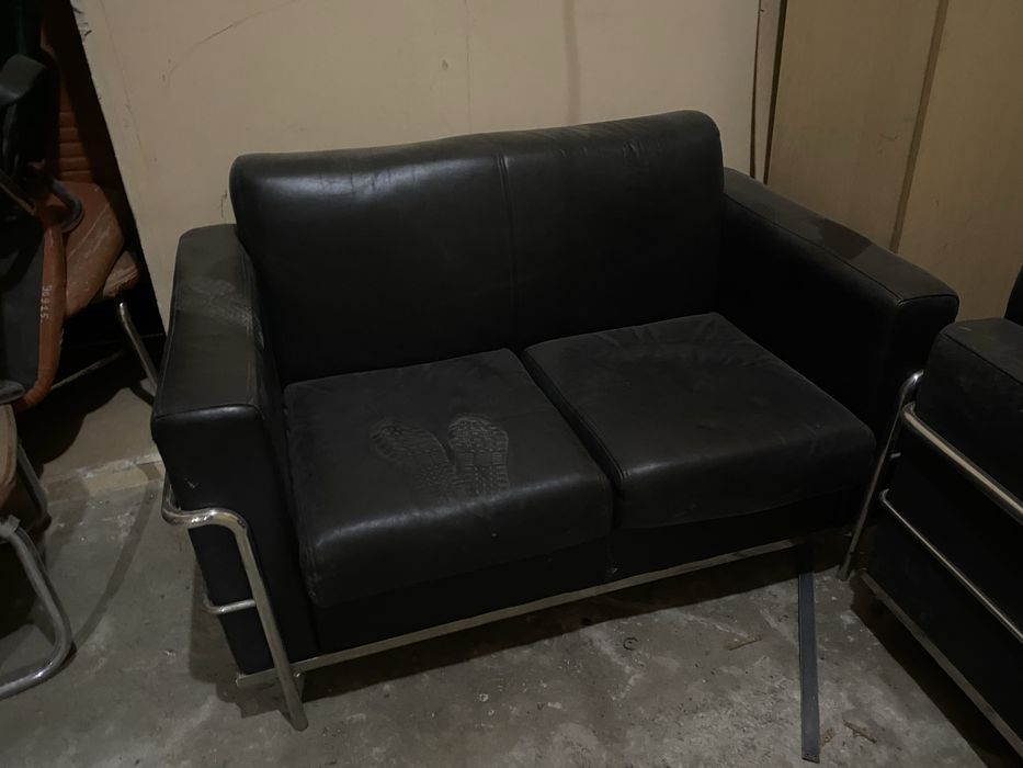 Диван офисный 2х местный