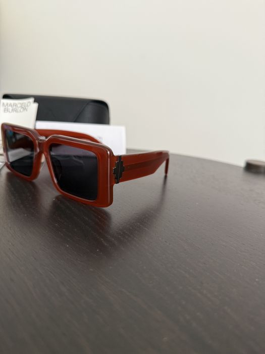 NEW model original : Ochelari de soare Marcelo Burlon!