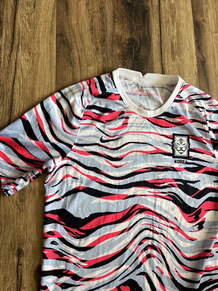 Nike Korea size L