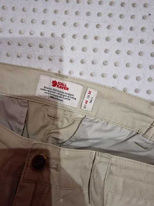 pantalonu 3/4 FjallRaven marime 48 M