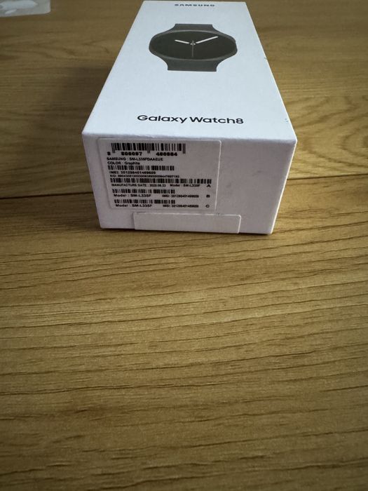 Sasmung watch 8 44mm нов запечатан