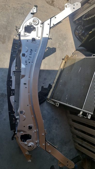 Trager Mercedes Benz E class w213 facelift 2020 - 2024