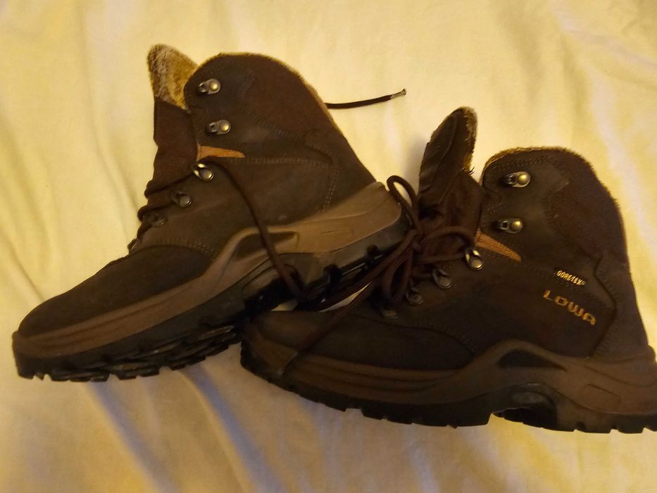 Ghete munte iarna lowa 39 si 1/2 Nabucco GTX gore-tex ca noi