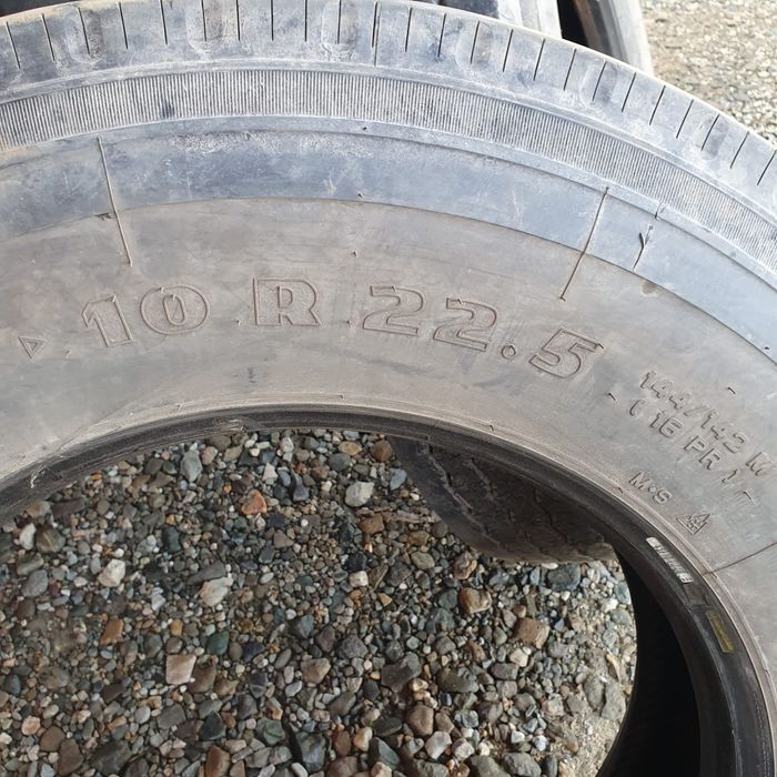 Cauciucuri 10R22,5