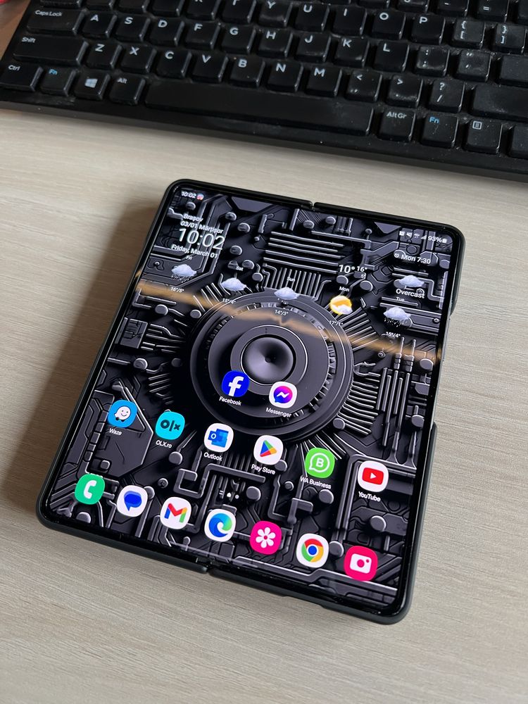 Vand Samsung Galaxy Fold 4