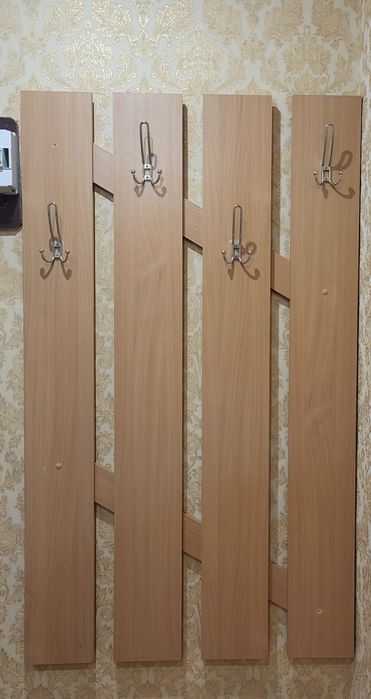 Продам вешалка 82×140