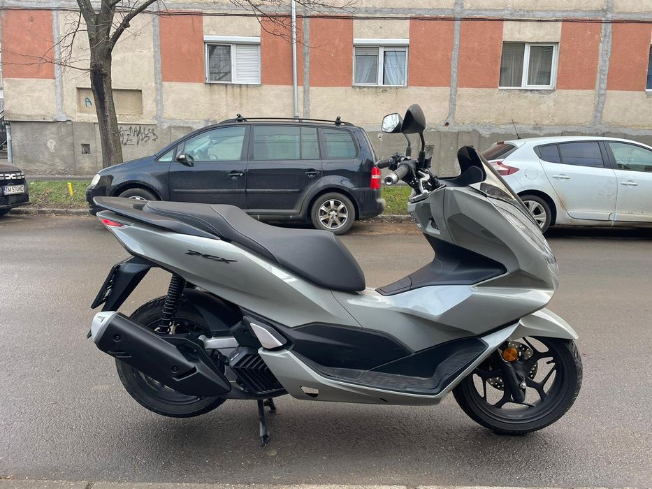 Honda PCX 125cmc 2023 2 chei