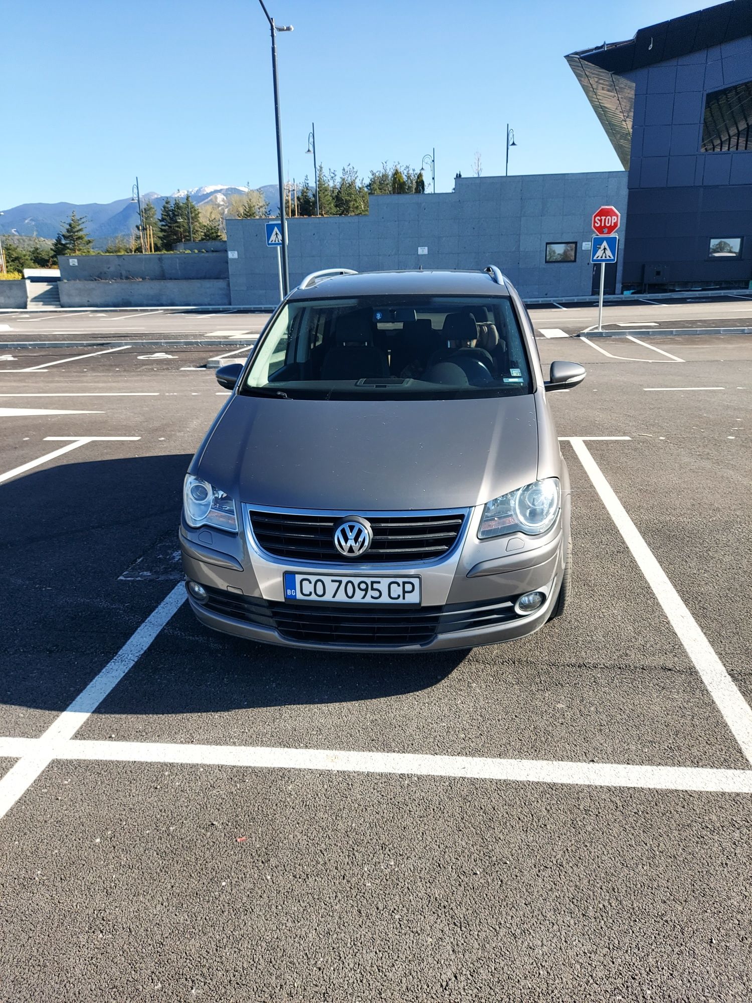 Volkswagen Touran 2.0 TDI face-lift СПЕШНО