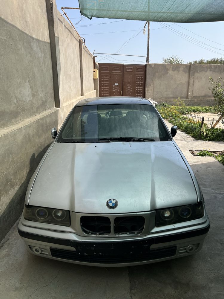 BMW E36 1993 M40
