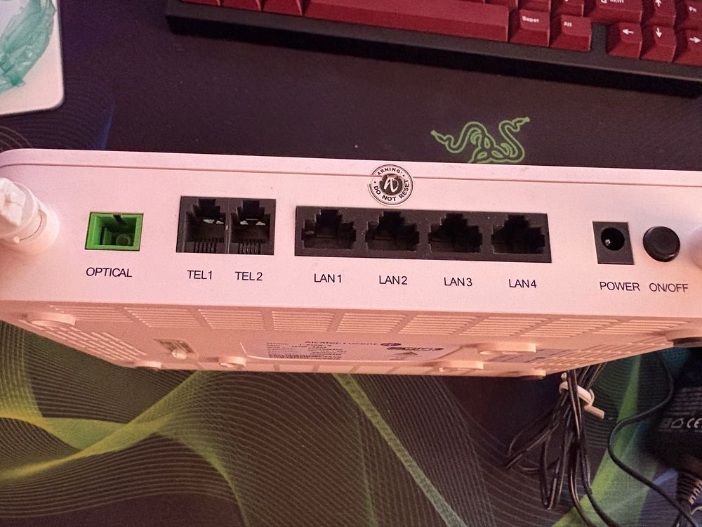 Роутер Alcatel Lucent (модем)