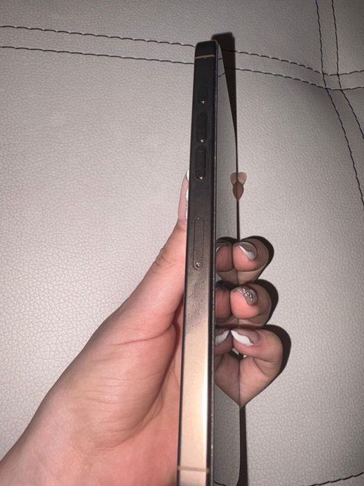 Vand Iphone 16 pro 256 GB max Desert Titanium 100%