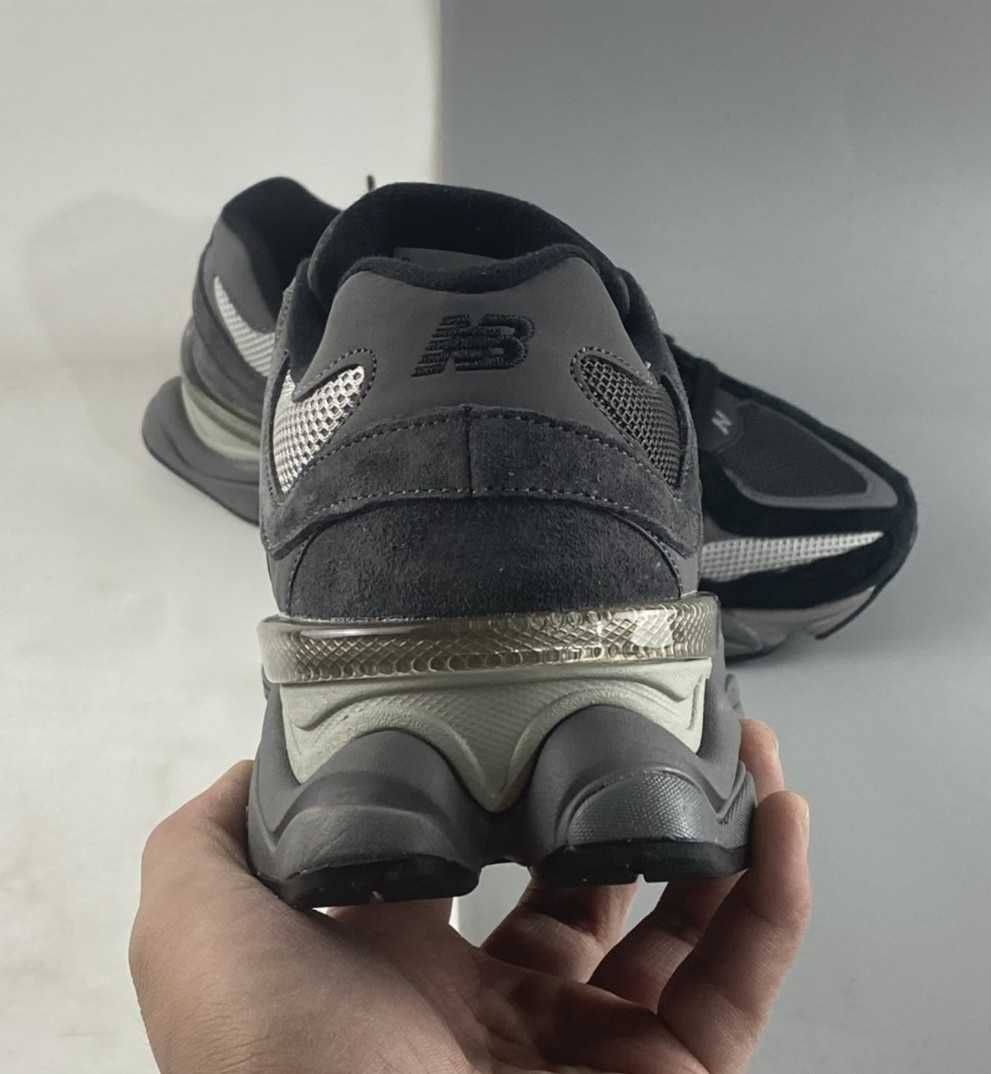 Нови дамски маратонки New Balance 9060 black/grey 38 номер