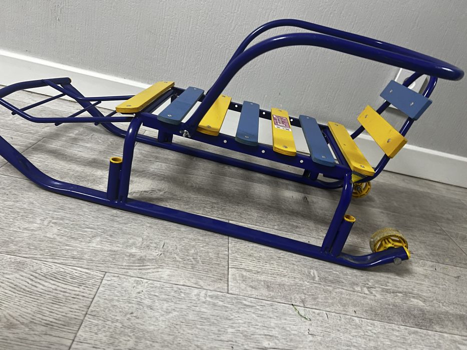 Продам санки