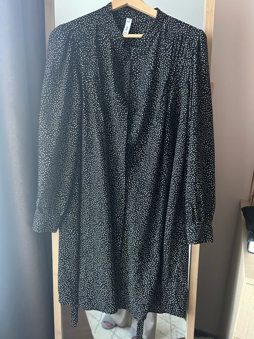 Черна рокля Mango, размер S