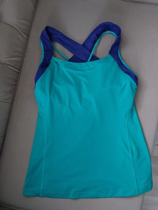 ‼️REDUCERE‼️ Maiou sport damă Reebok Marimea M si XL cu bustieră