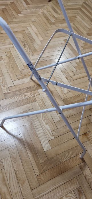 Стойка за бебешко корито/вана