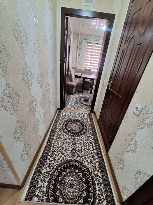 Uy sotiladi sergili 5 A 27 dom