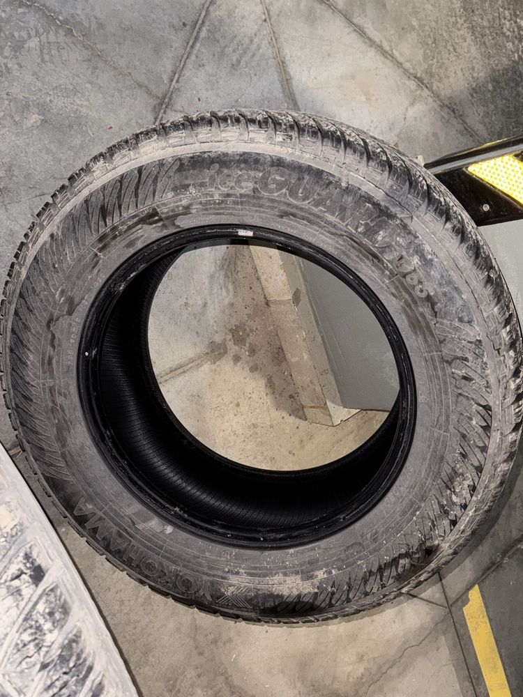 Yokohama ice guard 285/60/18