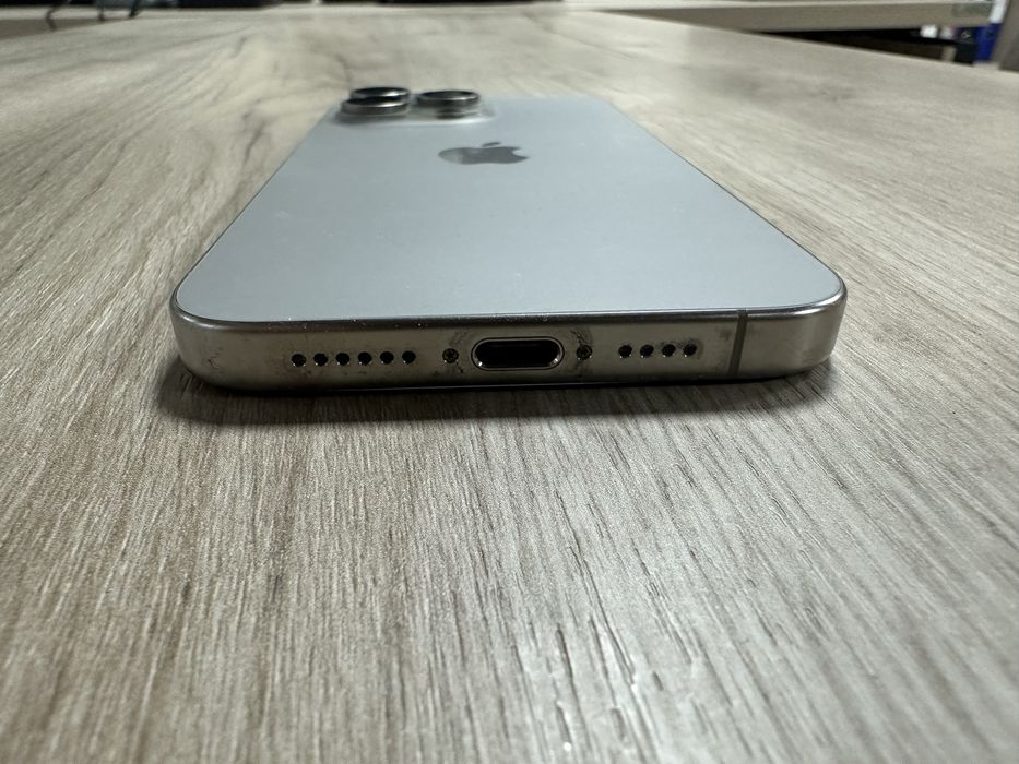 Iphone 15 pro max 256 dual идеал