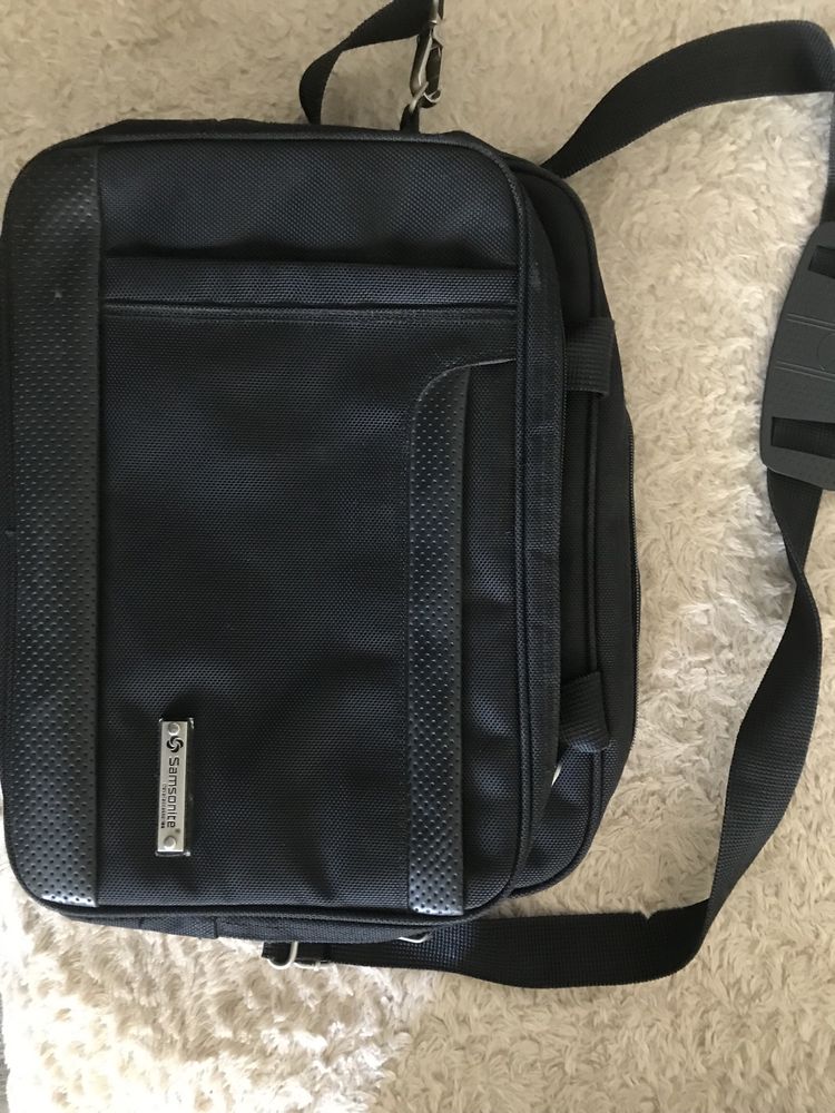 Чанти за лаптоп два броя