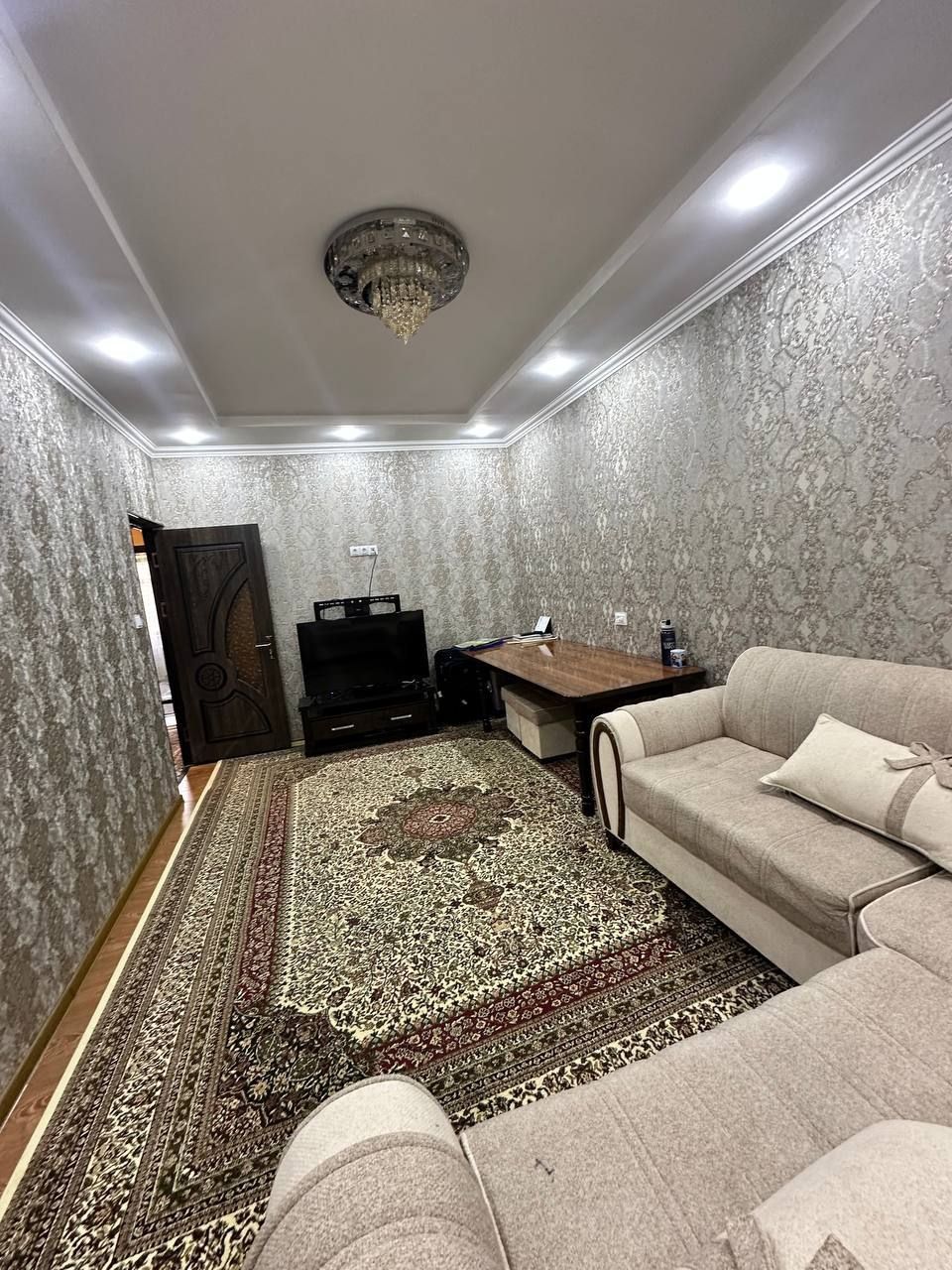 Продажа 3/4/5 на Юнусабад-16, 3 хонали сотилади