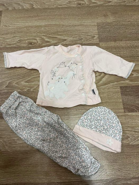 Дрешки за бебе 0-3