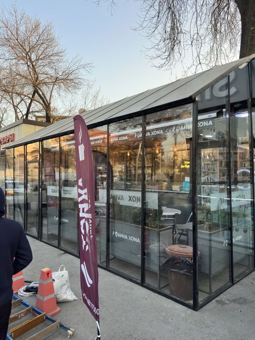 Прозрачный клёнка установка