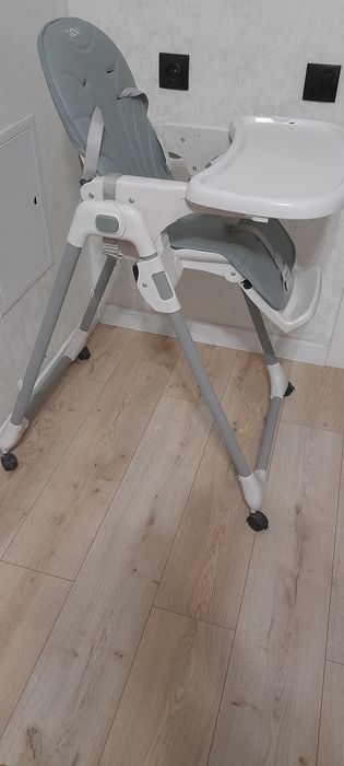 Стул для кормления