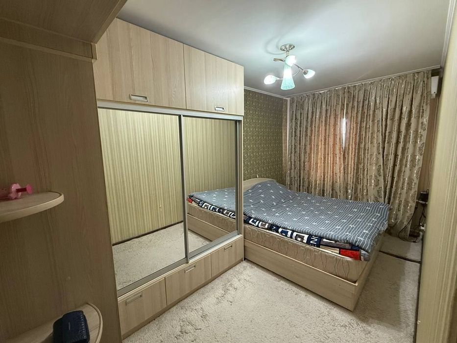 Срочно продается 4-х комнатная Авиасозлар 1 Базар Кадышева