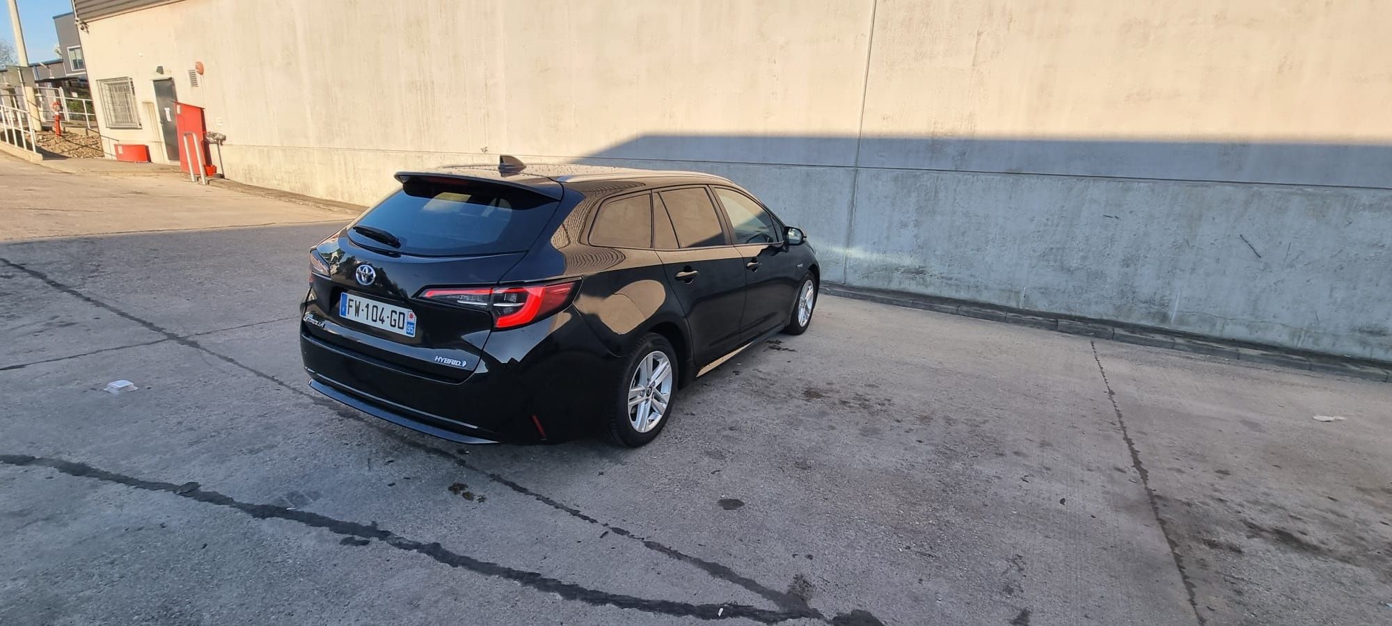 Toyota Corolla 1.8 HYBRID  An 2021 !!!