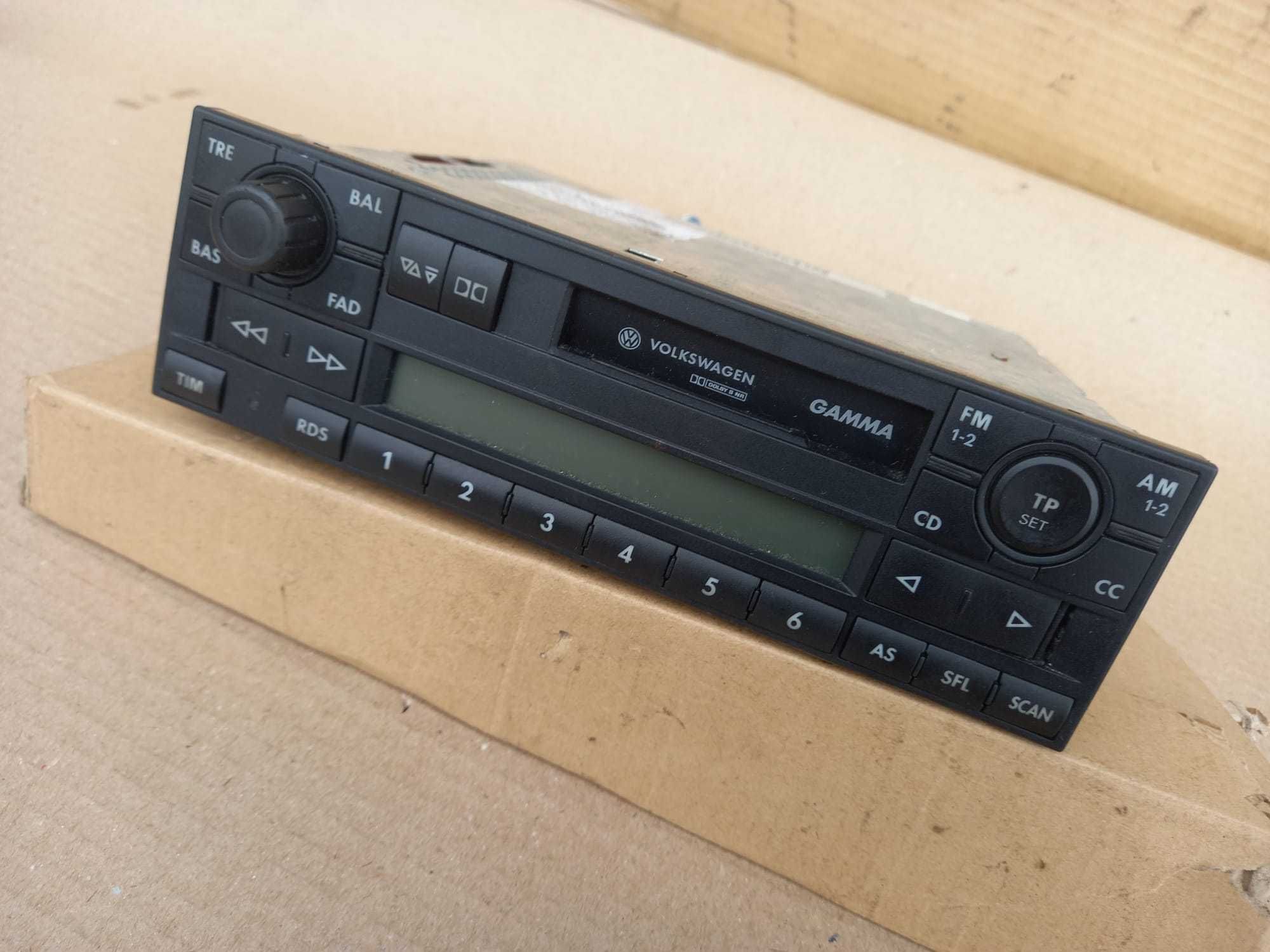 Vw Passat B55, radiocass clasic Gamma, CD player changer cu garantie.