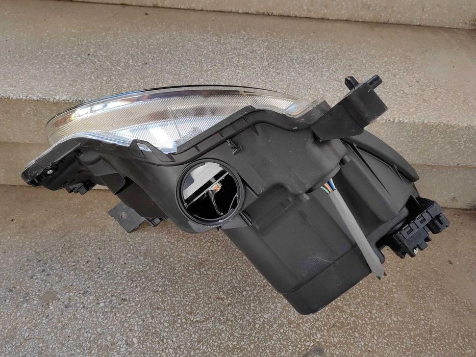 Фар Suzuki Ignis LED ляв / Фар Сузуки Игнис Оригинален