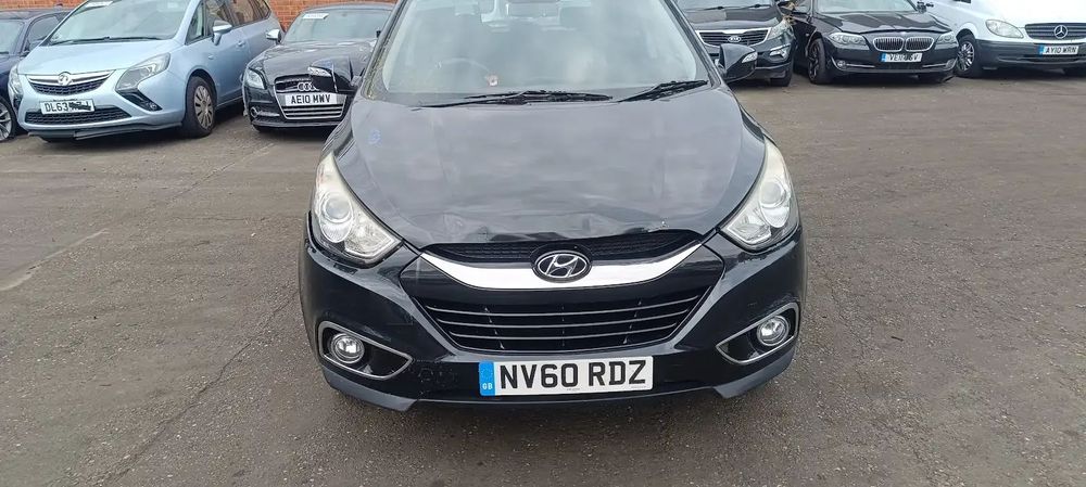 Dezmembrari / Dezmembrez Hyundai ix35 (LM) 1.7 CRDI R67D cutie de viteze manuala cod culoare 1K BLACK PEARL